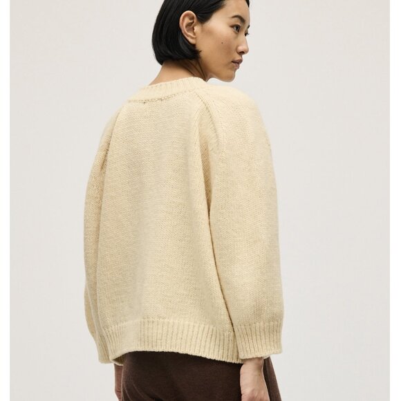 Babaa Jumper No29 in Natural - Picture 2 of 4